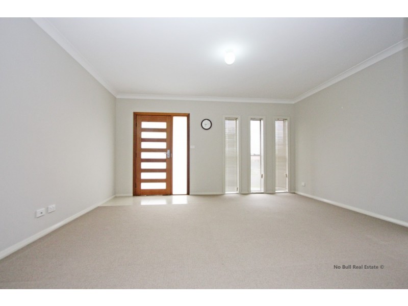 22 Niven Parade, Rutherford NSW 2320