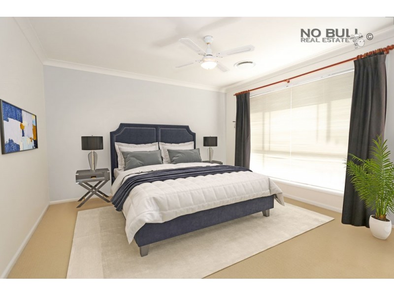 11 Hampton Way, Maryland NSW 2287