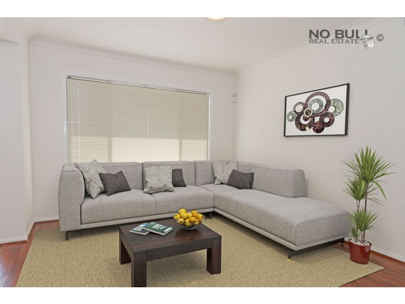 11 Hampton Way, Maryland NSW 2287