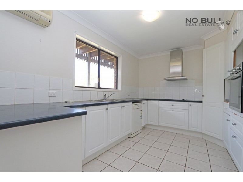 62 Chelmsford Drive, Metford NSW 2323