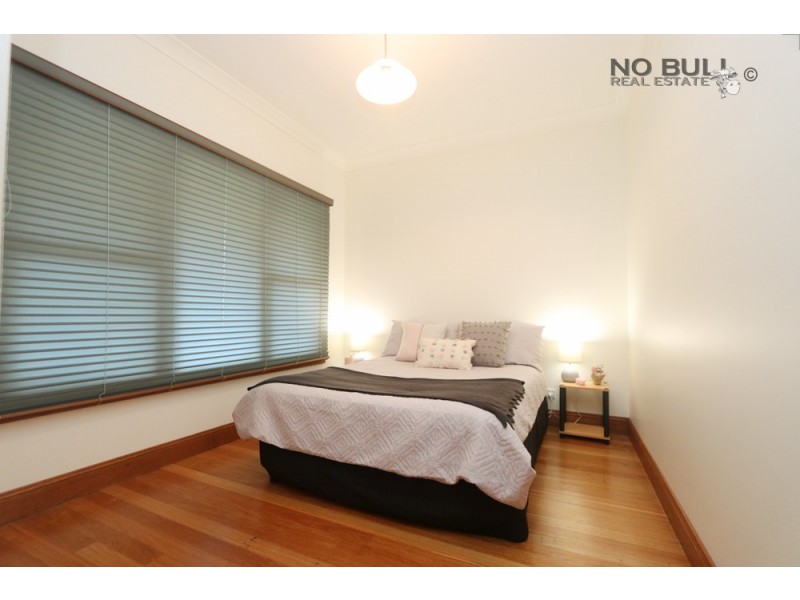 8 George Booth Drive, Seahampton NSW 2286