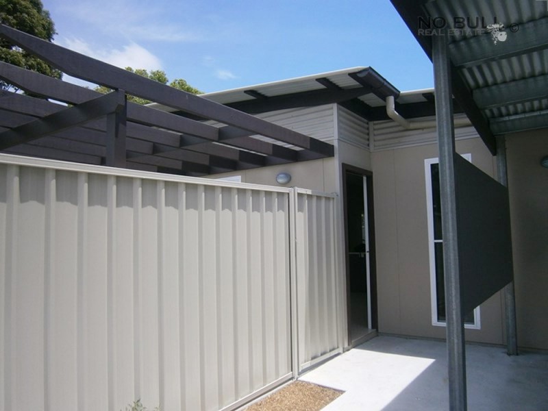 2/24 Carroll Avenue, Cessnock NSW 2325