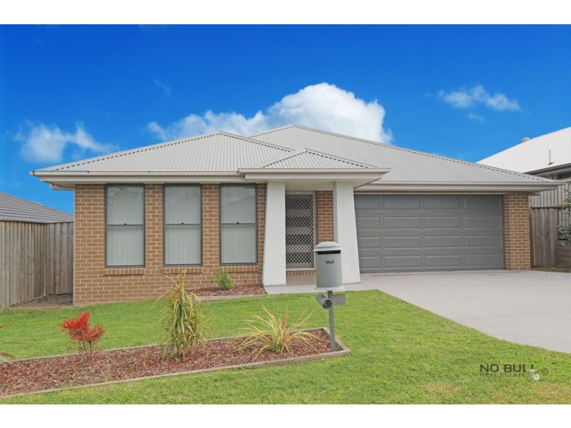 8 Oystercatcher Street, Aberglasslyn NSW 2320