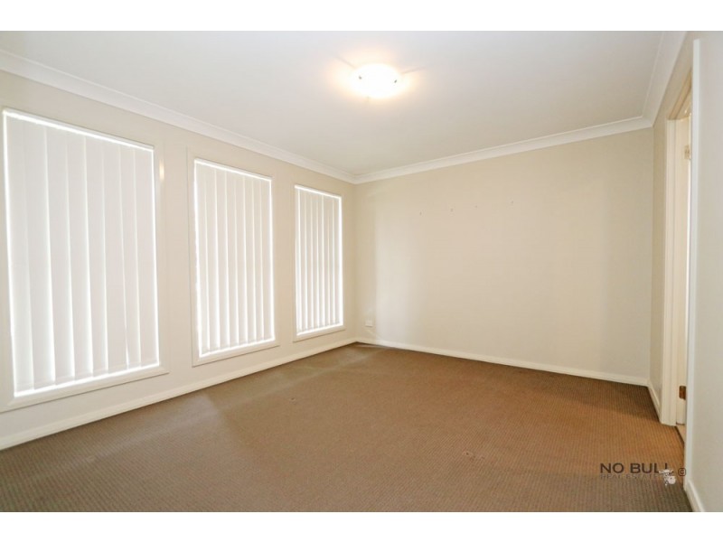 8 Oystercatcher Street, Aberglasslyn NSW 2320