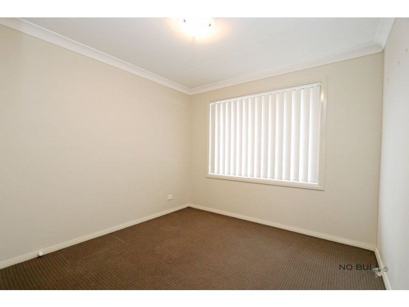 8 Oystercatcher Street, Aberglasslyn NSW 2320