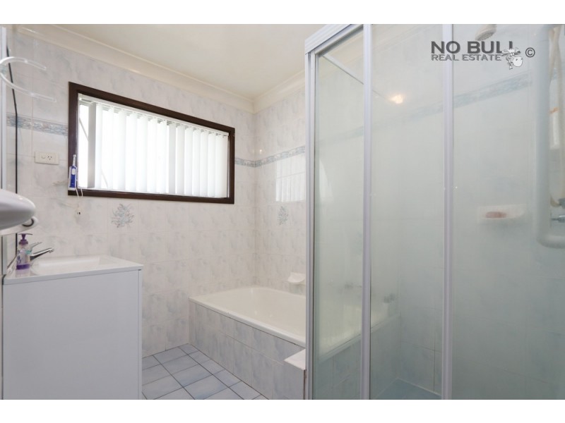 33 George Booth Drive, Edgeworth NSW 2285