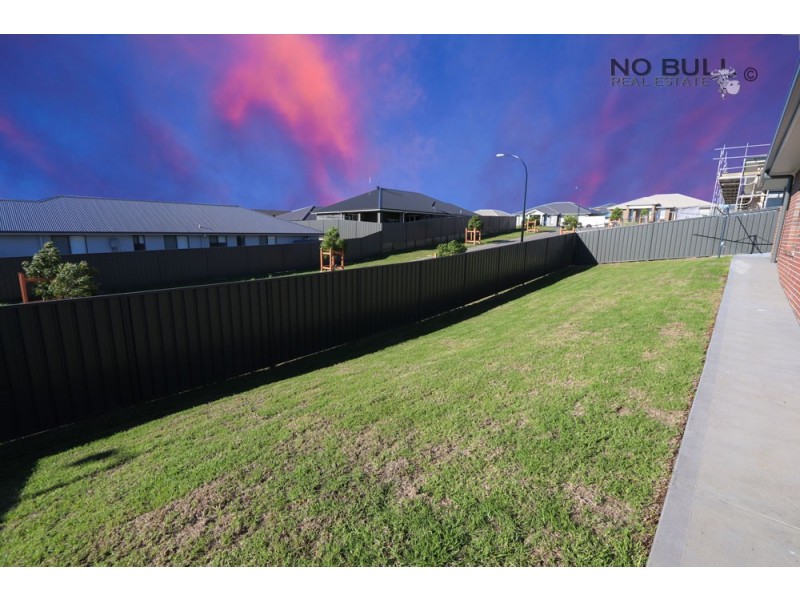 19 Arrowfield Street, Cliftleigh NSW 2321
