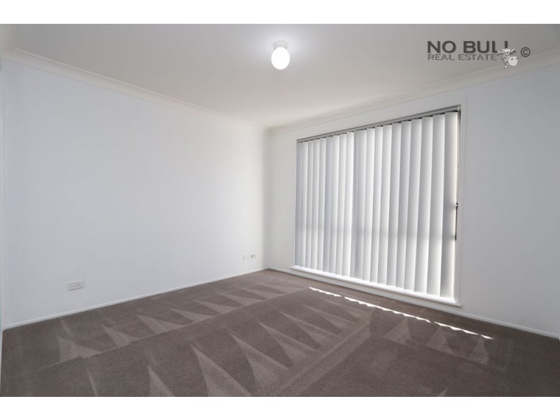 4A Hampton Way, Maryland NSW 2287