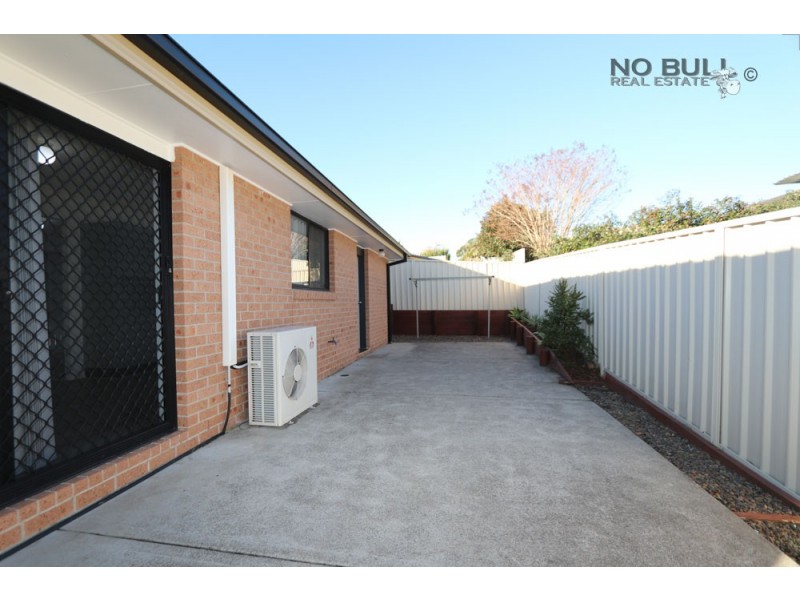 4A Hampton Way, Maryland NSW 2287