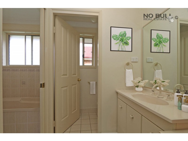 15 Tallah Place, Maryland NSW 2287