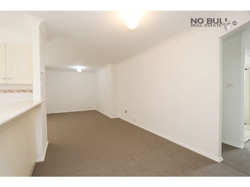 8/68 Fletcher Street, Adamstown NSW 2289