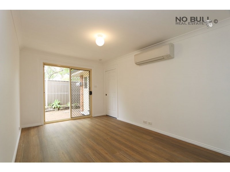 8/68 Fletcher Street, Adamstown NSW 2289