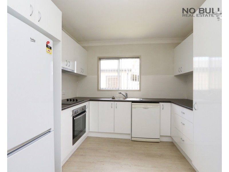 1/11 Charlton Street, Barnsley NSW 2278