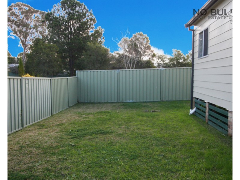 1/11 Charlton Street, Barnsley NSW 2278