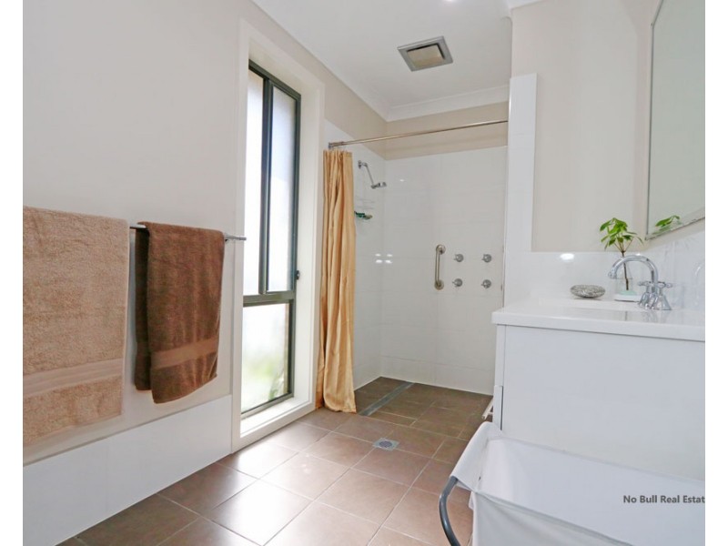 1A Saint Helen Street, Holmesville NSW 2286