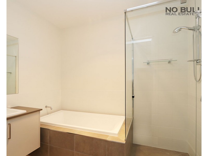 77 Comel Avenue, Cameron Park NSW 2285