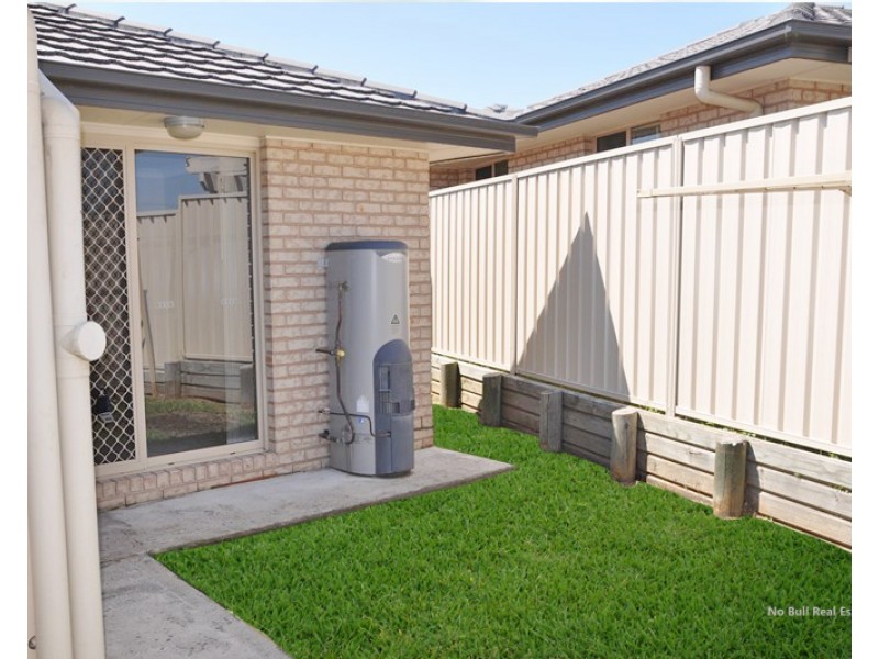 9 Lonsdale Place, Kurri Kurri NSW 2327