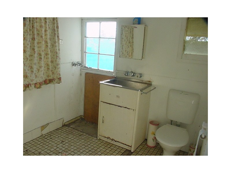 41 Woodford St, Minmi NSW 2287