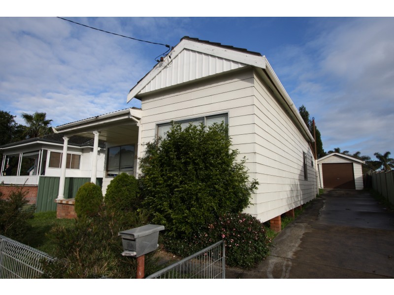 760 Main Road, Edgeworth NSW 2285