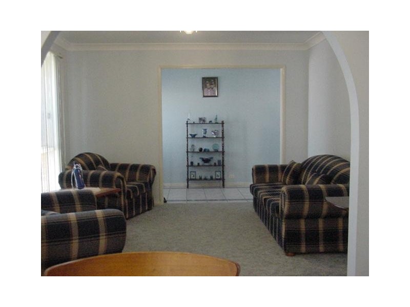 17 Toucan Close, Cameron Park NSW 2285