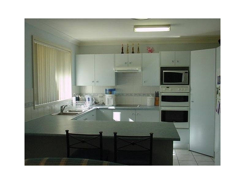 17 Toucan Close, Cameron Park NSW 2285