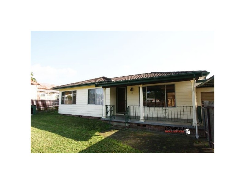 11  Charlotte Street, Holmesville NSW 2286