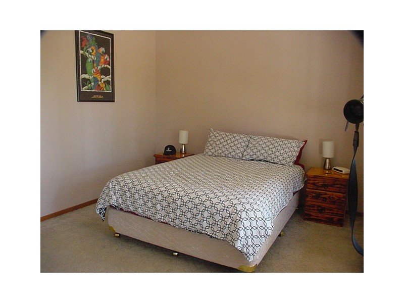 11 Seaham Street, Holmesville NSW 2286