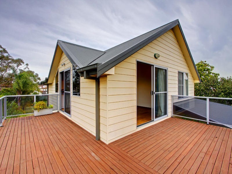 14 Turea Street, Pelican NSW 2281