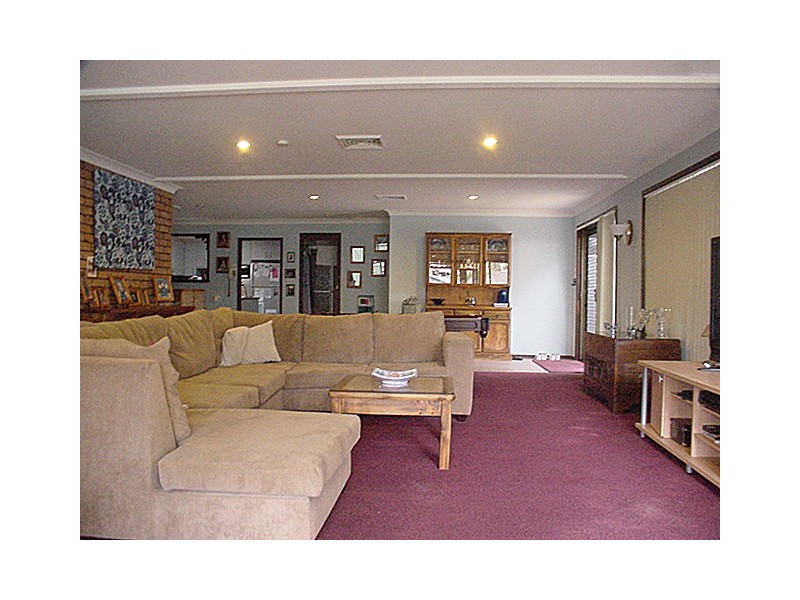 41 St Helen Street, Holmesville NSW 2286