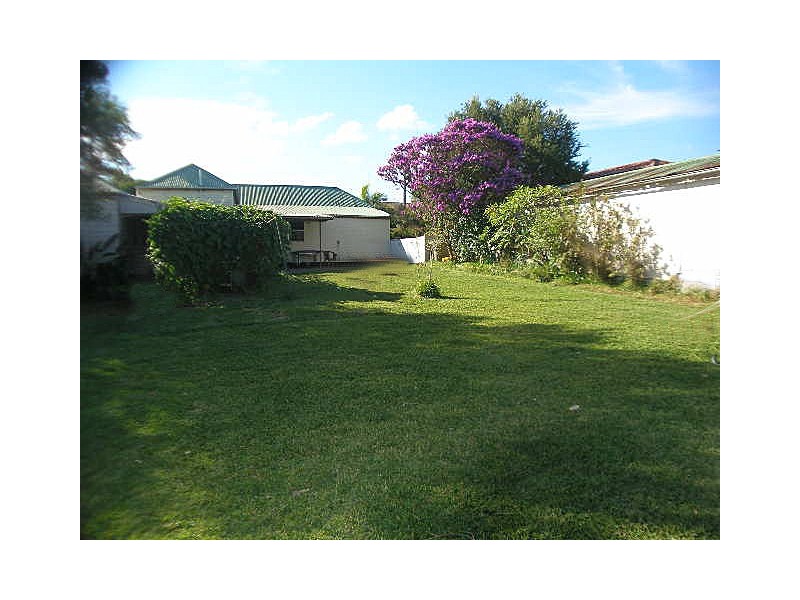 44 Earl Street, Holmesville NSW 2286