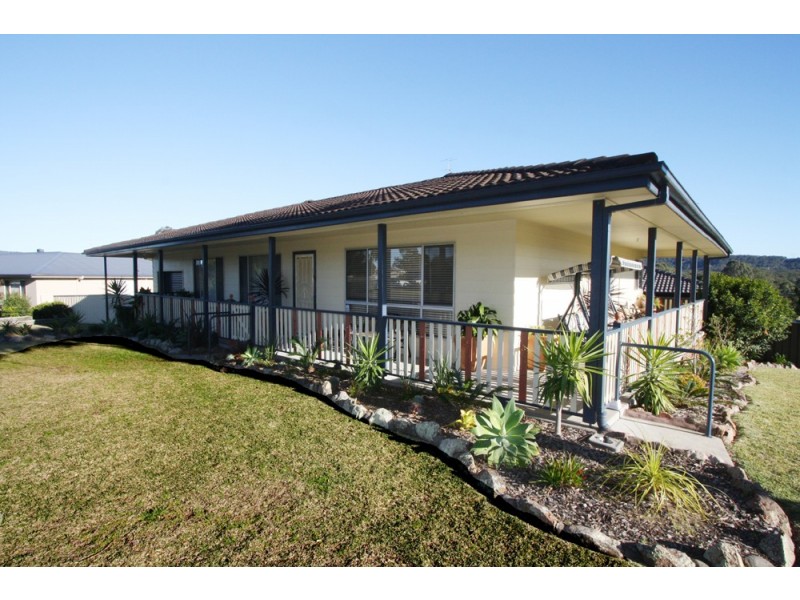 1 Coomalong Close, Holmesville NSW 2286