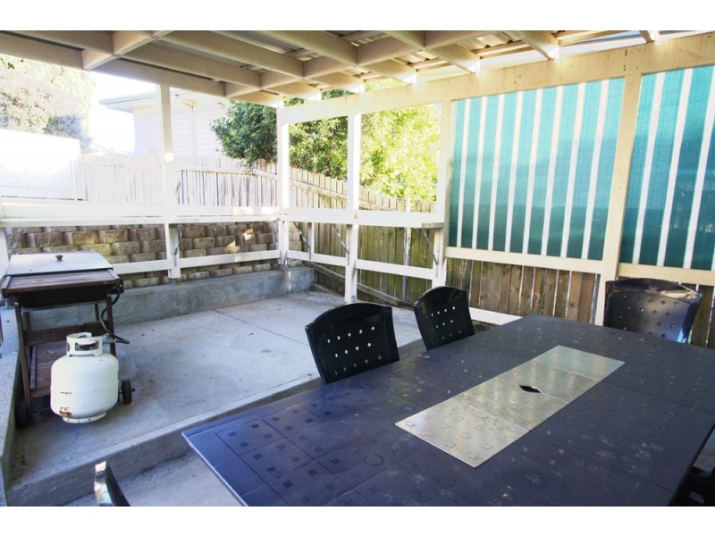 1 Coomalong Close, Holmesville NSW 2286