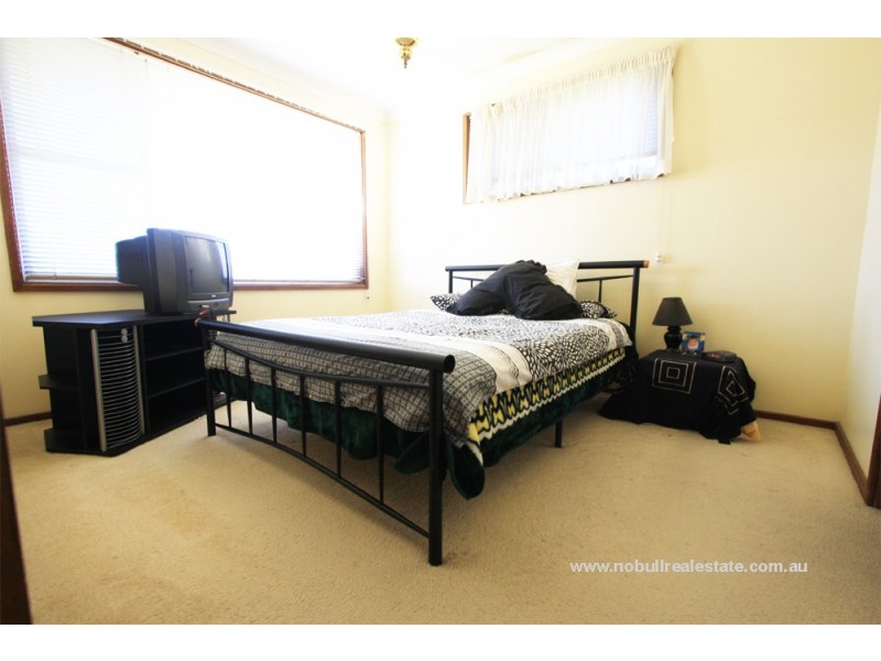 6 Kerry Avenue, Elermore Vale NSW 2287