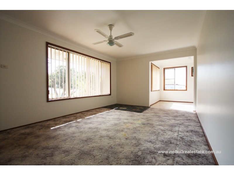 22 St Helen Street, Holmesville NSW 2286