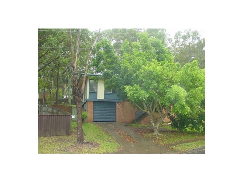 3 Tirabeenba Close, Bolton Point NSW 2283
