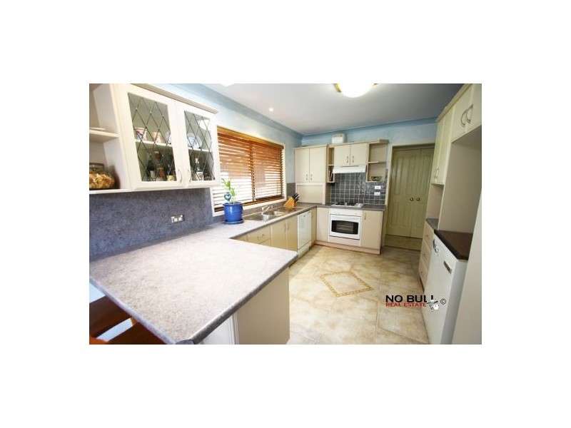 7 Park Street, Killingworth NSW 2278