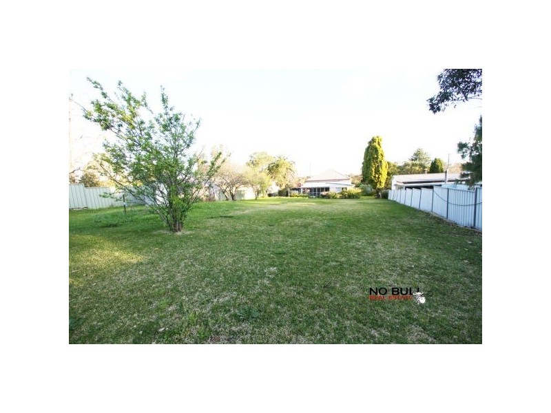 61 Seaham Street, Holmesville NSW 2286