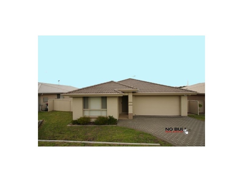 29 Northridge Drive, Cameron Park NSW 2285