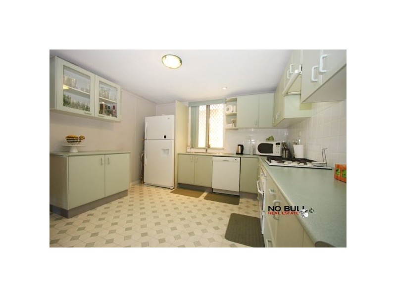 13 Hugo Close, Jesmond NSW 2299