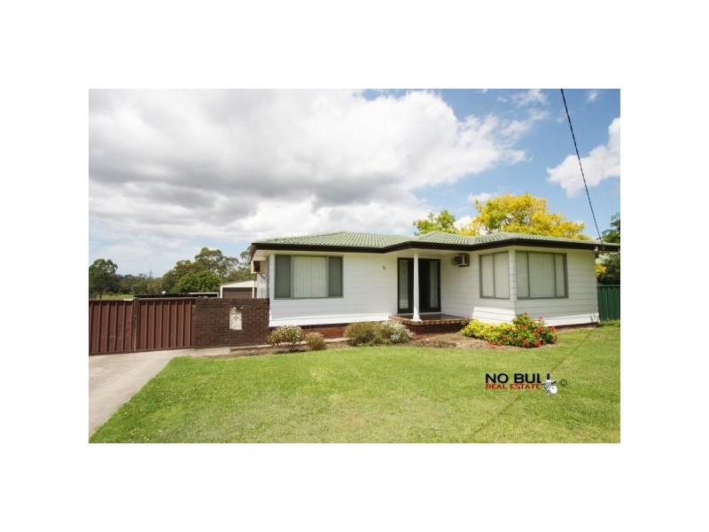 74 Seaham Street, Holmesville NSW 2286