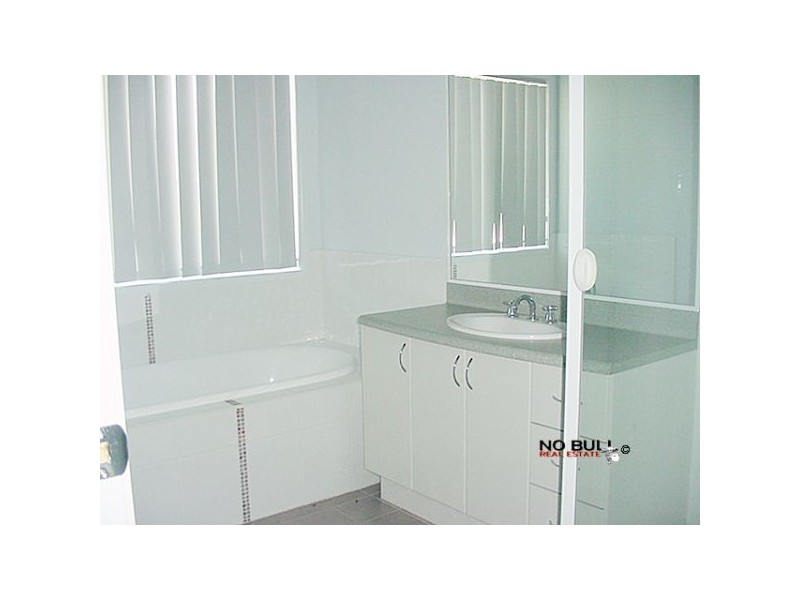 9 Peregrine Close, Aberglasslyn NSW 2320