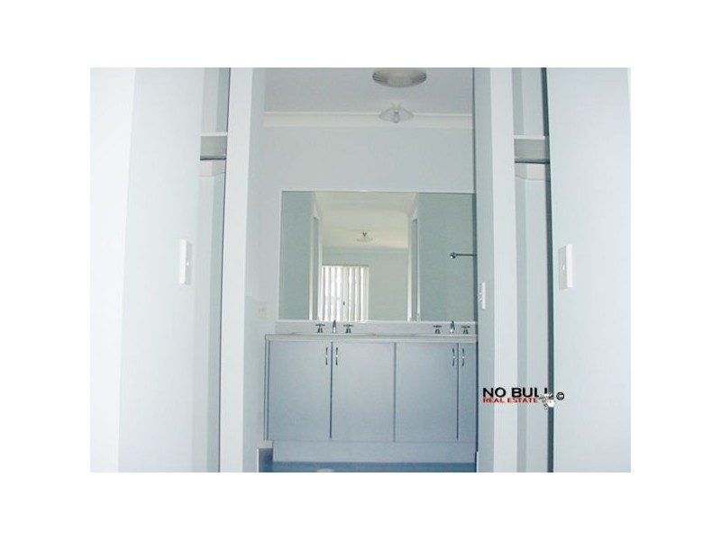 9 Peregrine Close, Aberglasslyn NSW 2320