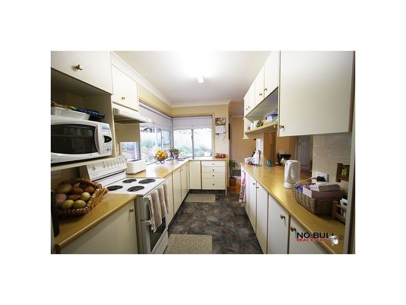 17 Teralba Road, West Wallsend NSW 2286