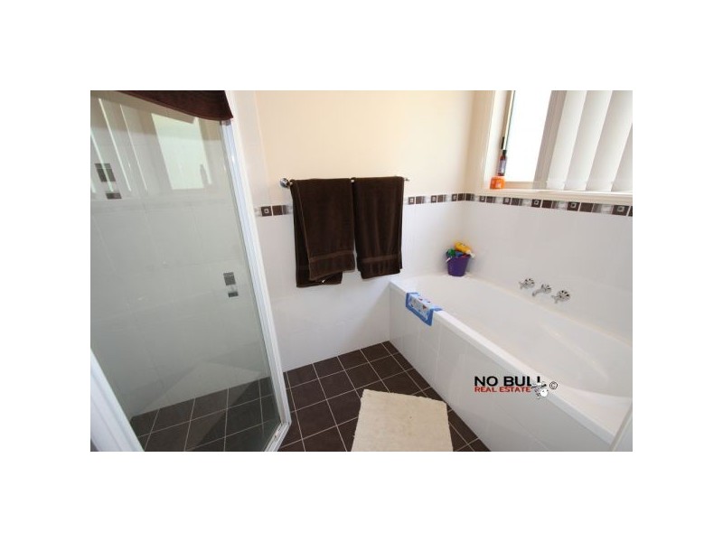 2/46 Croudace Road, Elermore Vale NSW 2287