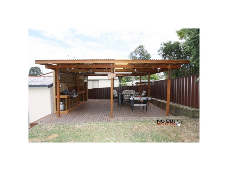 1A Earl Street, Holmesville NSW 2286