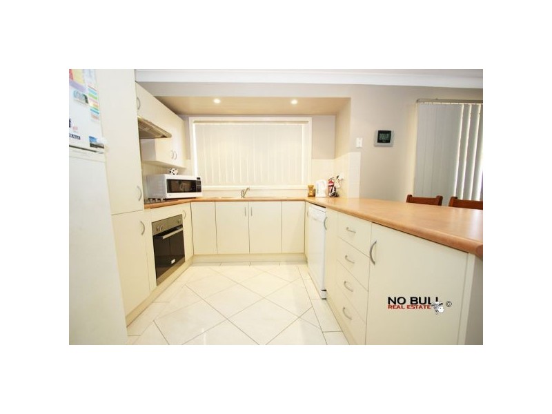 39 Hanover Road, Cameron Park NSW 2285