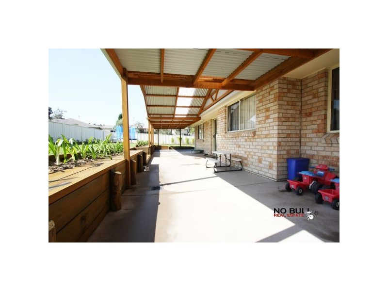 39 Hanover Road, Cameron Park NSW 2285