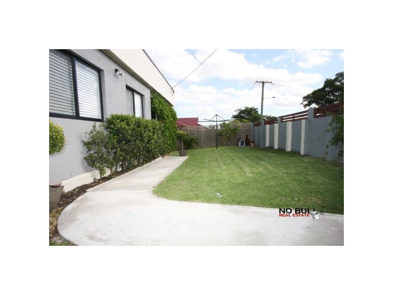 2 Bruce Street, Glendale NSW 2285