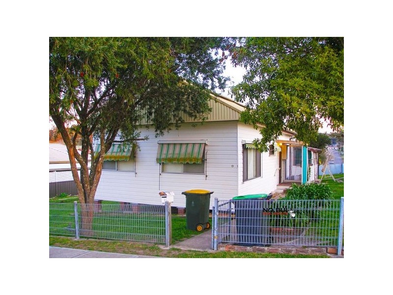 1 Watkins Road, Elermore Vale NSW 2287