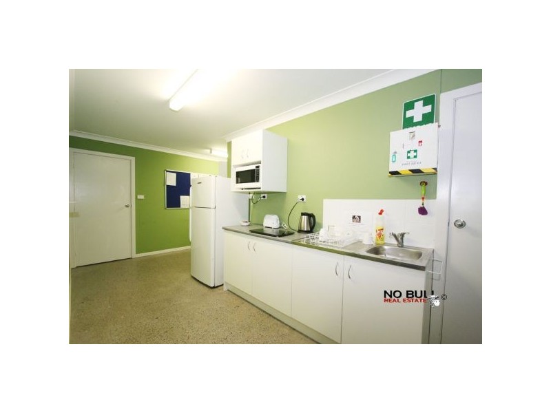 5/5A Aminya Place, Cardiff NSW 2285
